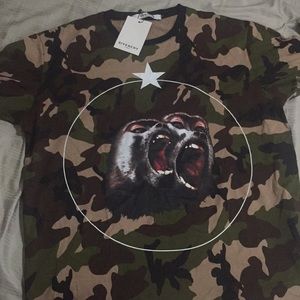 Givenchy T shirt
